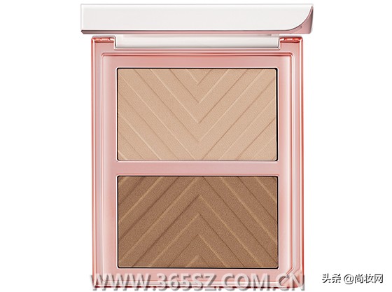 不出错妆容平稳度过实习期