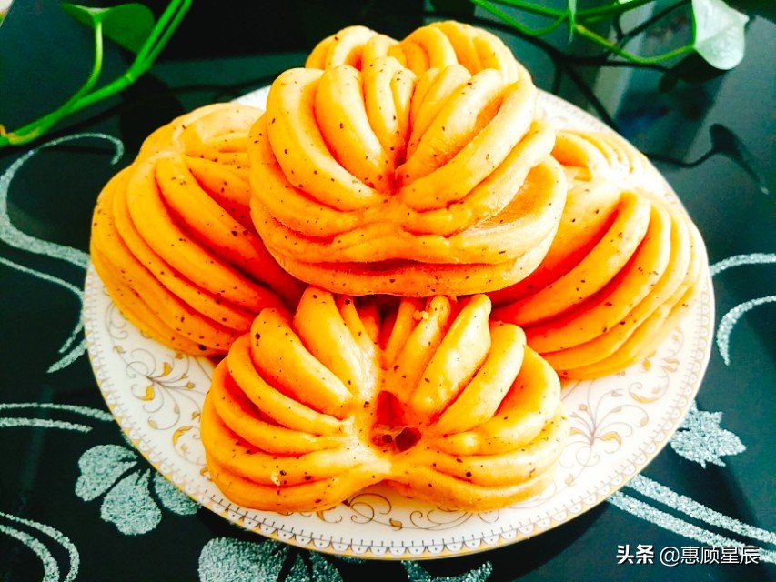 火龙果加鸡蛋加面粉做什么好吃,火龙果直接加面粉做好吃的