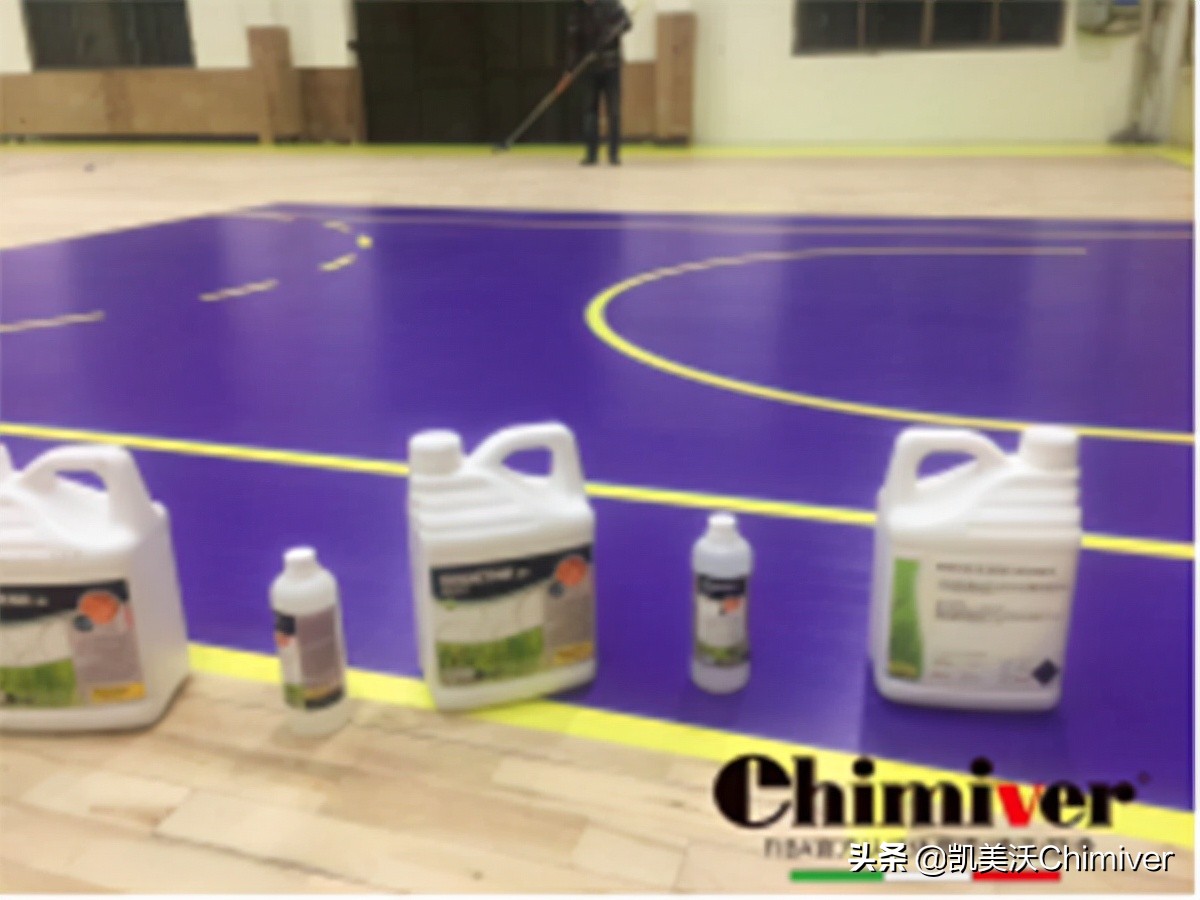 运动木地板彩漆,运动木地板漆施工视频