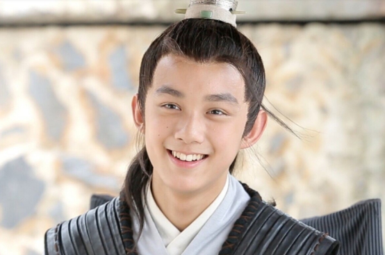 吴磊采访说自己不够成熟,吴磊采访说自己还不够成熟