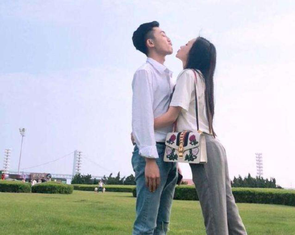 男朋友帅但是不富裕怎么办,男朋友很帅但没钱怎么办