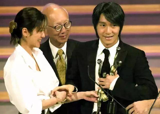 周星驰40部经典电影少林足球,少林足球粤语心酸片段