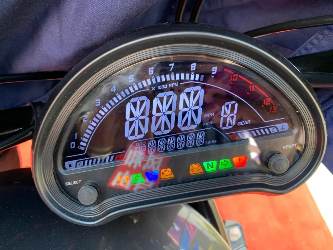 进口版轻骑大韩gv650评测,大韩轻骑gv650新款