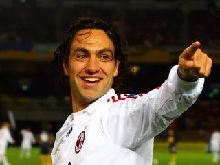 天下足球十大催泪解说可投屏,天下足球十大催泪解说内维尔