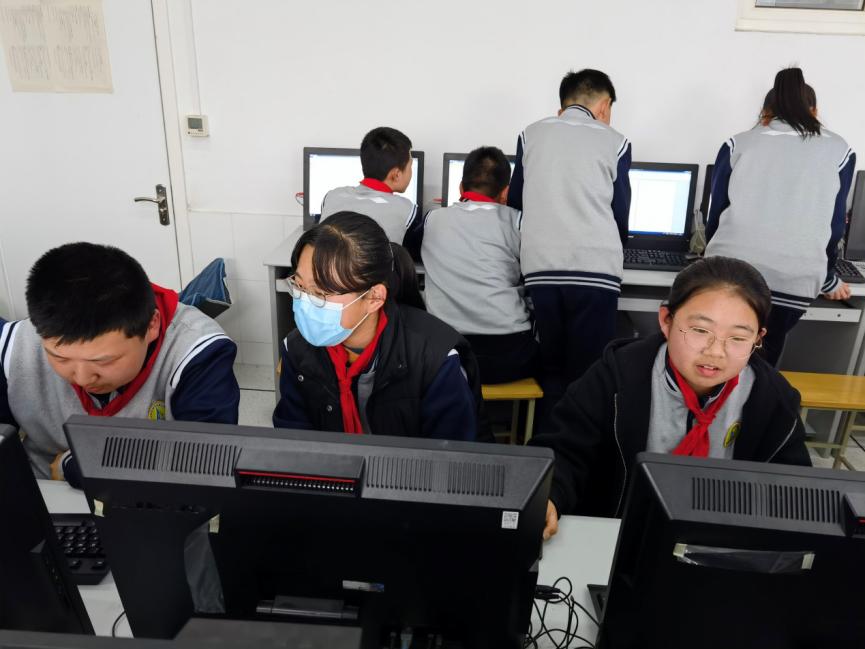 崂山八中2019级10班,崂山八中新生