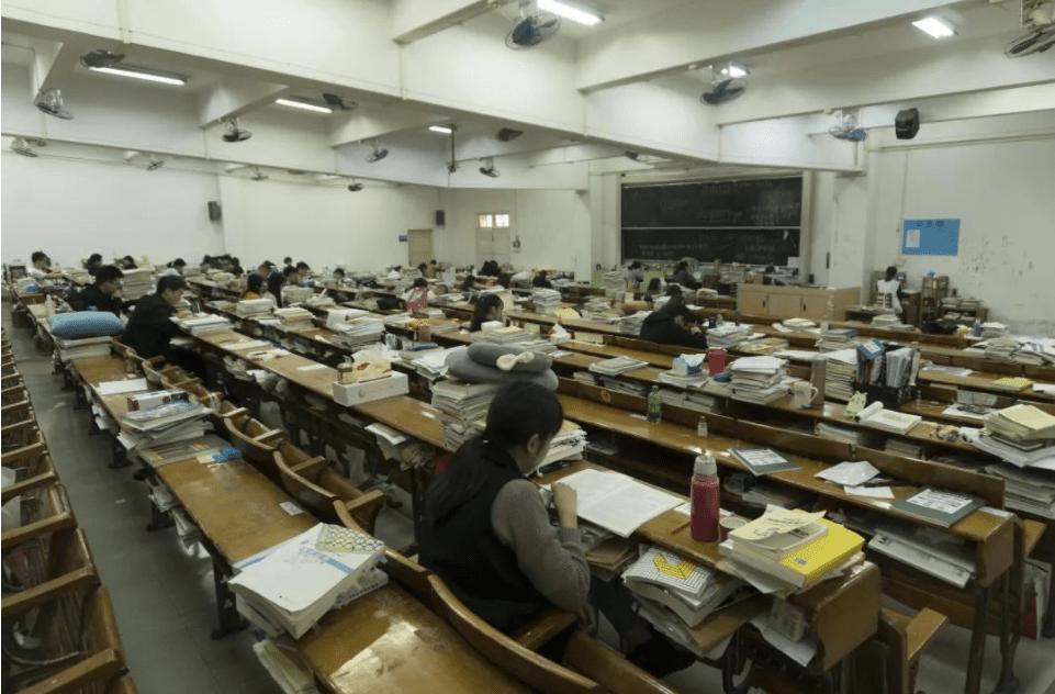 研究生报考学硕和专硕怎么选,研究生怎么不说清楚专硕还是学硕