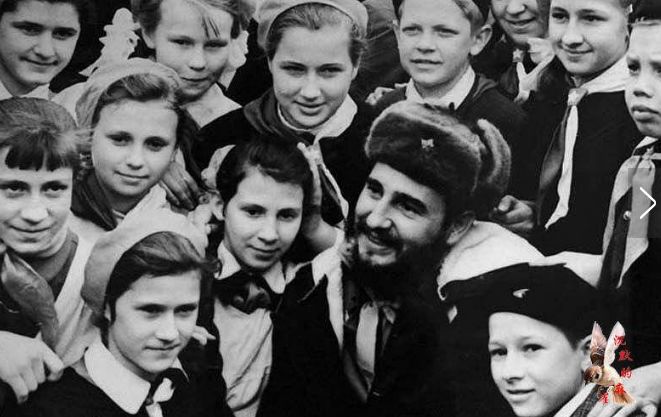 卡斯特罗纪实视频,卡斯特罗的精彩瞬间