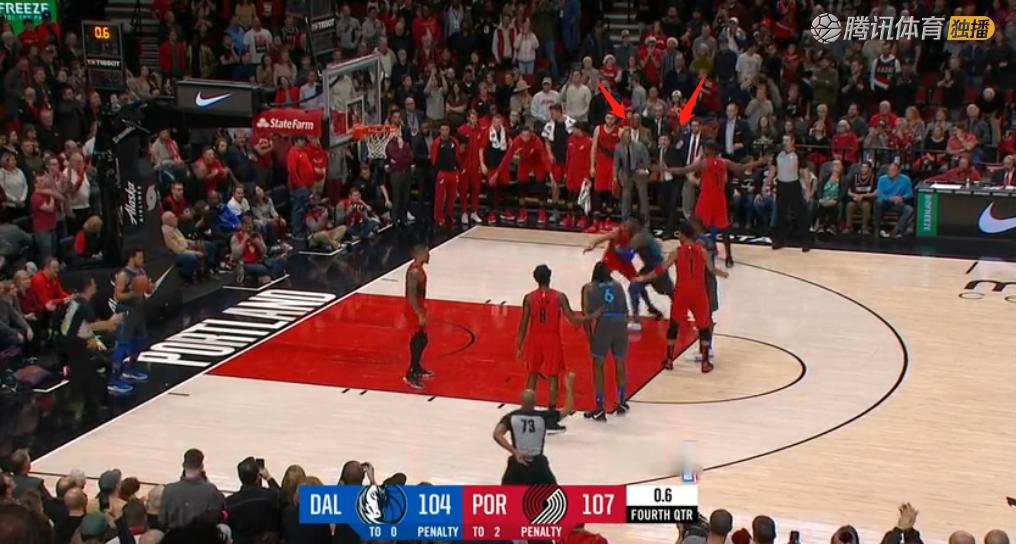 东契奇0.6秒绝平开拓者最后一分钟,东契奇0.1秒绝杀小牛