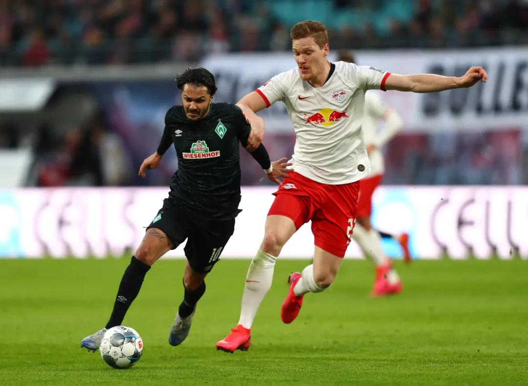 世一锋莱万,世一锋集锦