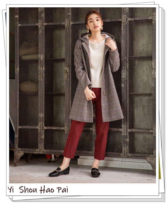 长款格子大衣配什么内搭最好看,没领的格子大衣配什么内搭