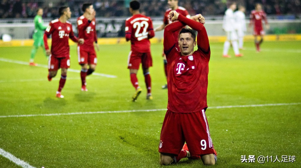 2022世界杯球员身价榜梅西,2020足坛球星收入榜梅罗前二