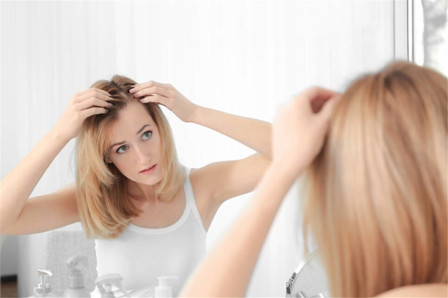 冯绍峰说赵丽颖产后变化,冯绍峰自曝赵丽颖产后总爱哭