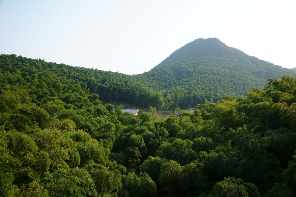 天目湖御水温泉户外泡池,峡谷深处的纯天然户外生态温泉