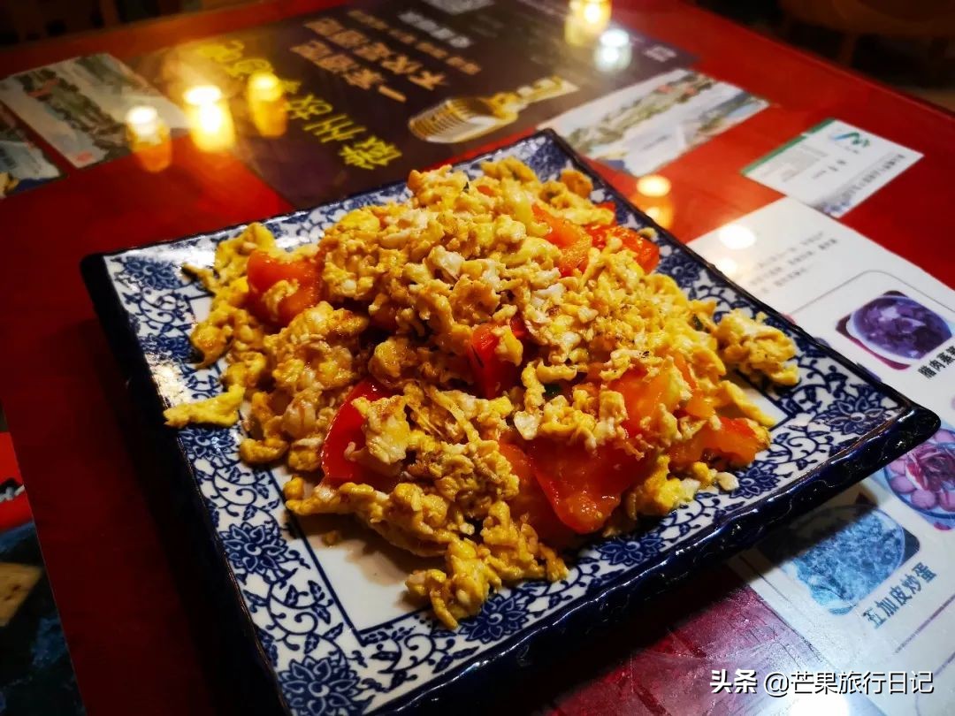 都说安徽宏村非常商业化，事实到底如何？跟着芒果去一探究竟