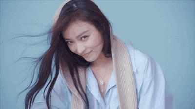 10岁女童脸大适合什么刘海显脸小,又显白又显脸小的刘海发型