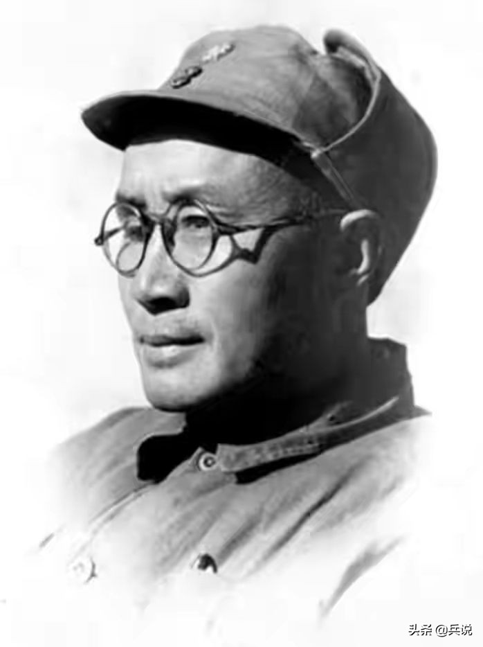 日军深夜偷袭，*伯承刘**和陈赓险遭不测，5名警卫员壮烈牺牲