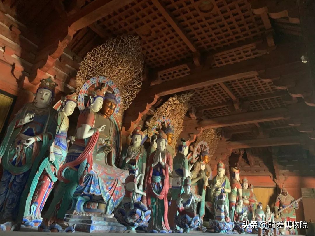 山西五台山佛光寺壁画,佛光寺阿弥陀佛头顶壁画