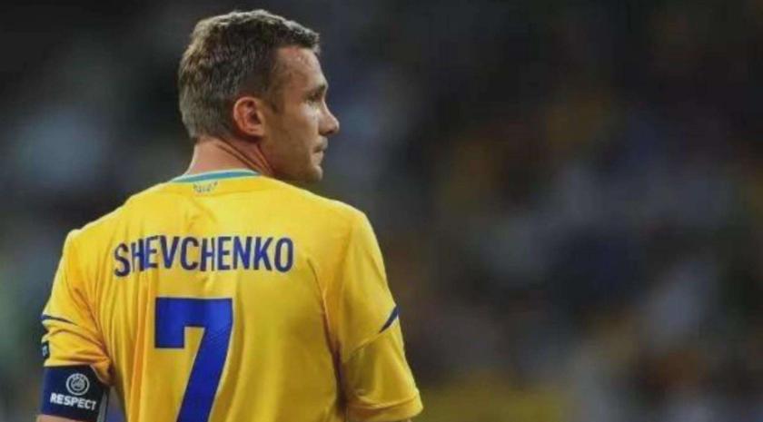 足球历史最强7号c罗,史上最伟大运动员c罗