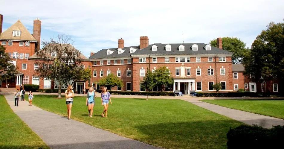 名校聚集区属于什么档次,名校聚集的地方