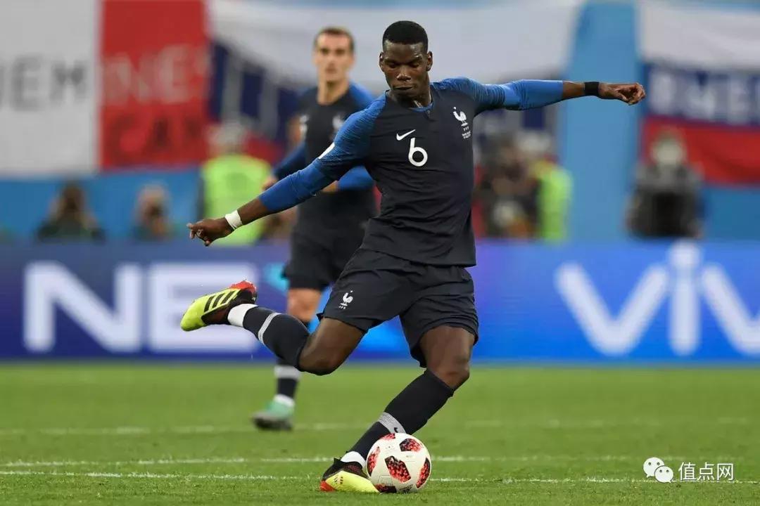 博格巴转会费价目表,法国慈善赛足球鞋