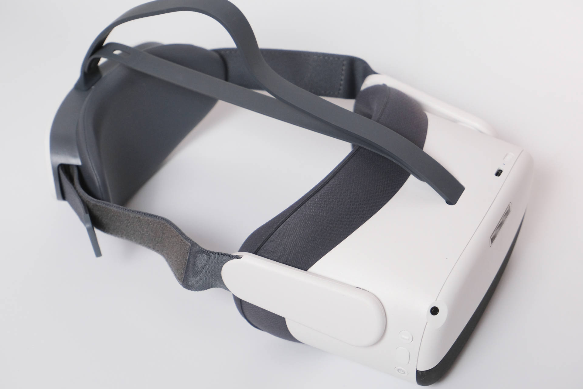 vrpiconeo3测评,低预算玩vr