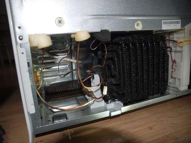 冰箱密封条破裂了怎么补救,冰箱密封条脱胶怎么补救