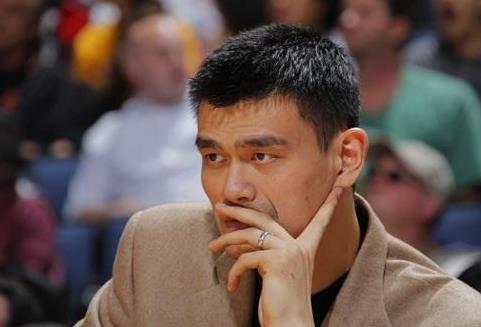 浙江德比广厦三秒违例,浙江德比裁判处理