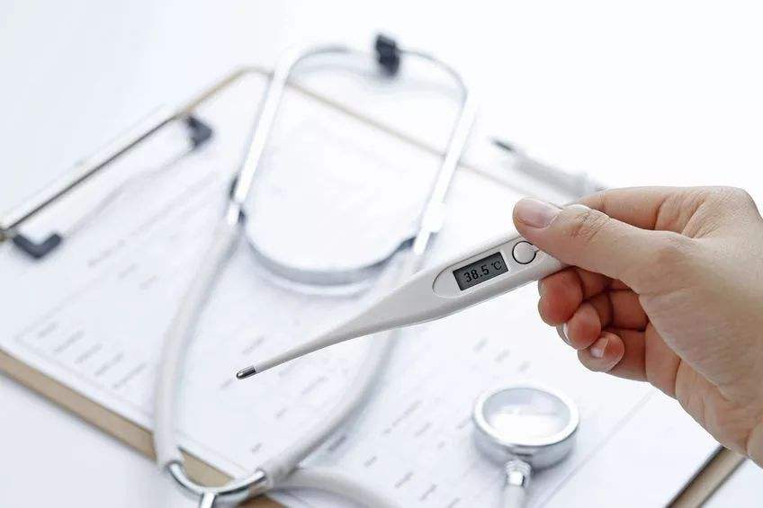 经常出汗量大，说明身体健康有问题吗？告诉你真正要注意的情况