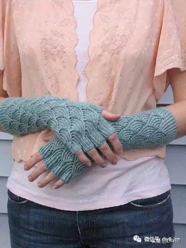 最新手套编织图冬,一线织到底的手套教程
