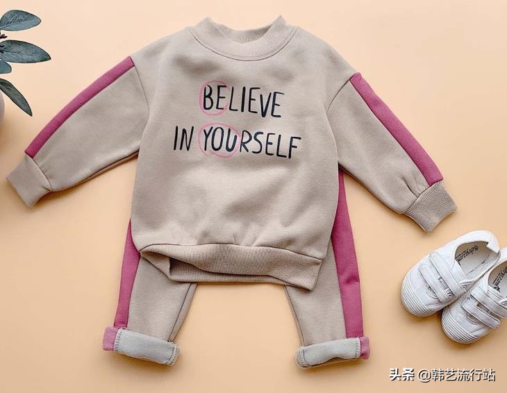 童装款式流行趋势调查,看好韩版童装的个性与活力