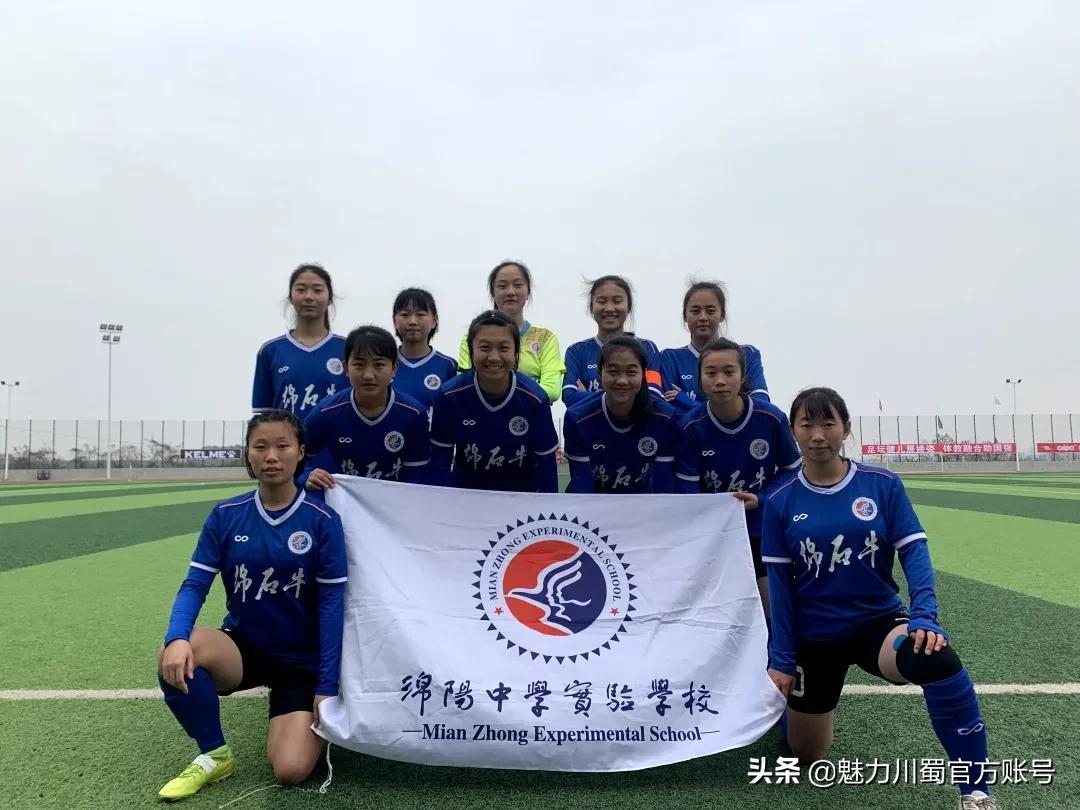 蹇嗗偿宓樺瞾鏈堟偀闈掓槬鎷呭綋蹇冨緱,蹇嗗偿宓樺瞾鏈堥摥鍒濆績浣垮懡瀛︿範浣撲細