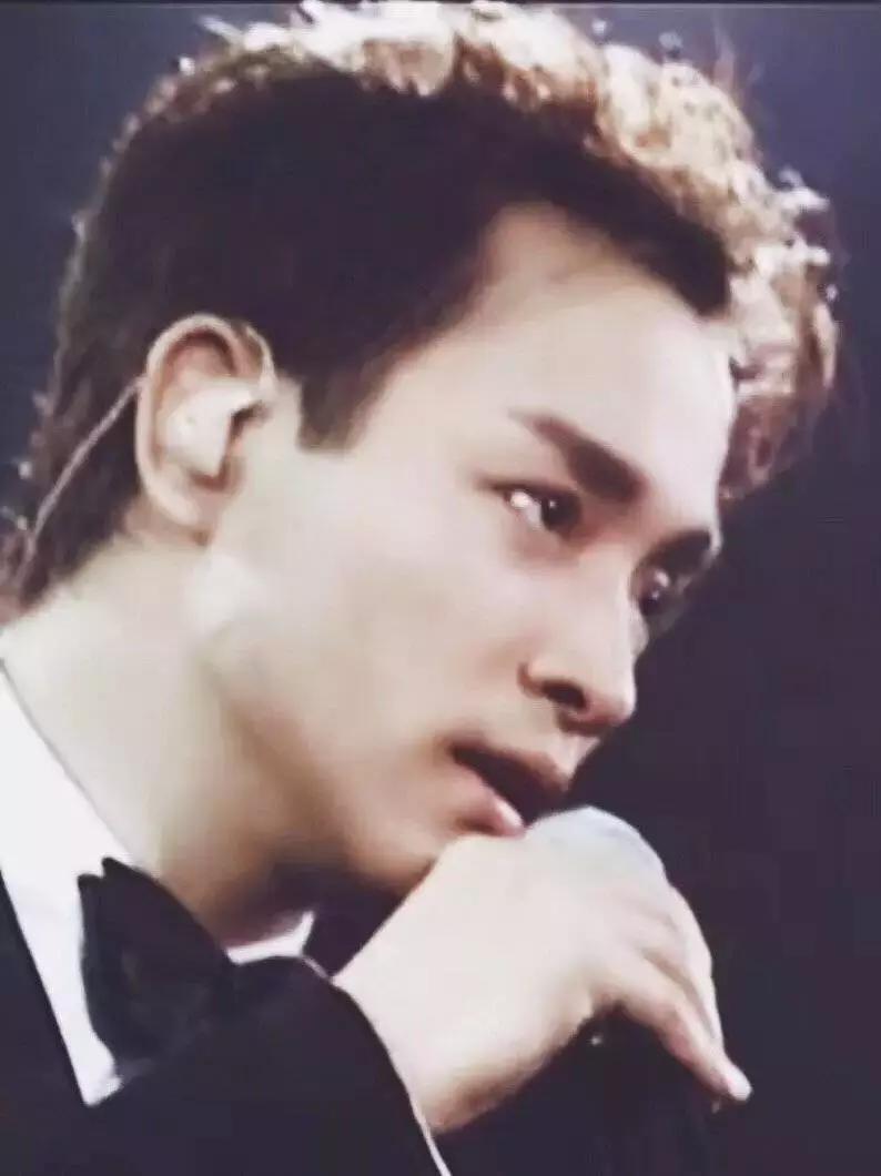 作为一个男人温柔是理所应当的,温柔是对男人最大的杀手锏