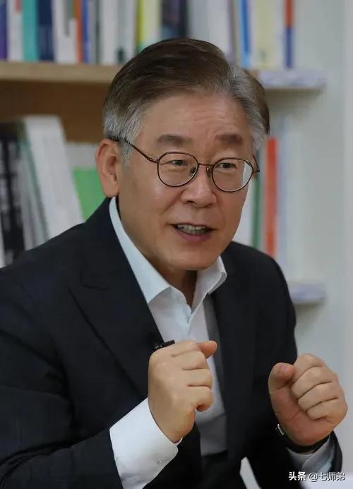 李俊锡韩国在野党,韩国在野党党首李俊锡