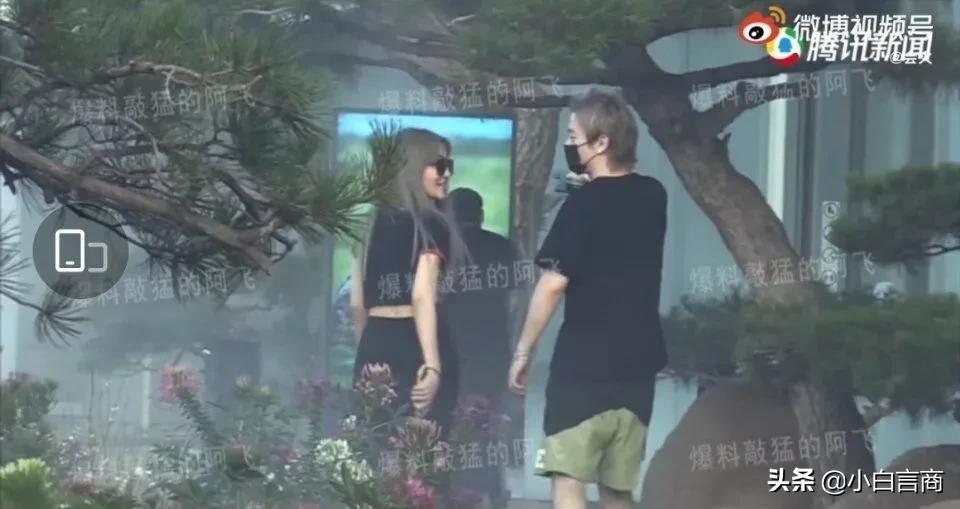 周扬青恋上好利来太子爷？新一代网红太生猛了