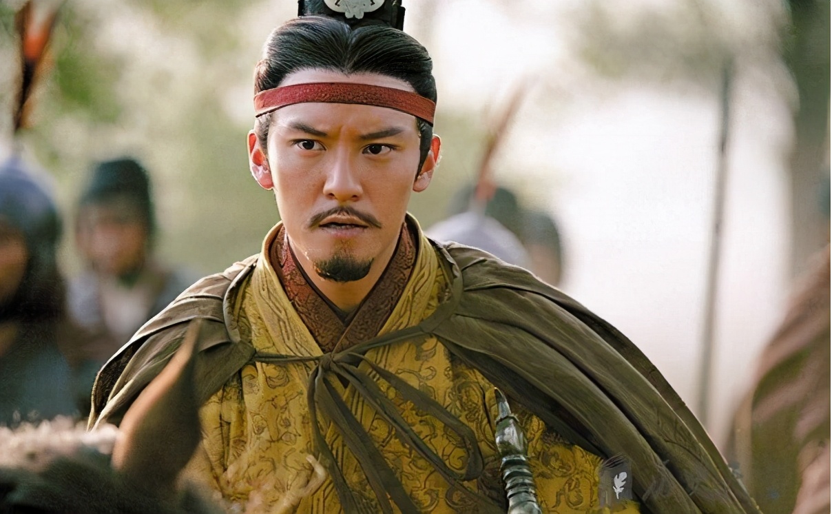 三国演义第三十五章曹刘再聚,三国演义第三十六回曹操与杨修