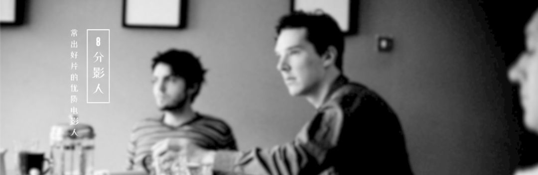 眼睛有三种颜色的长脸男人，这家伙真的什么都能演