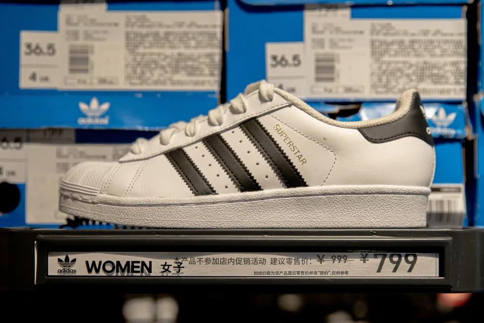 用不着加群拼团！来罗马春天奥莱，做真正的气质名媛