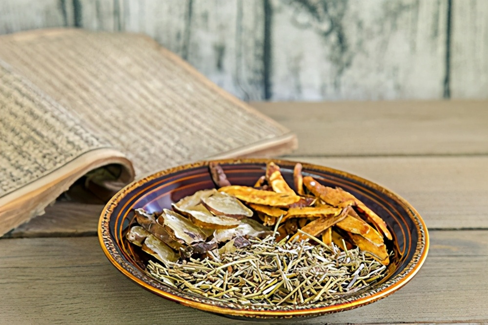 既是药中良将,又易毒发伤人,揭开它的双面药生