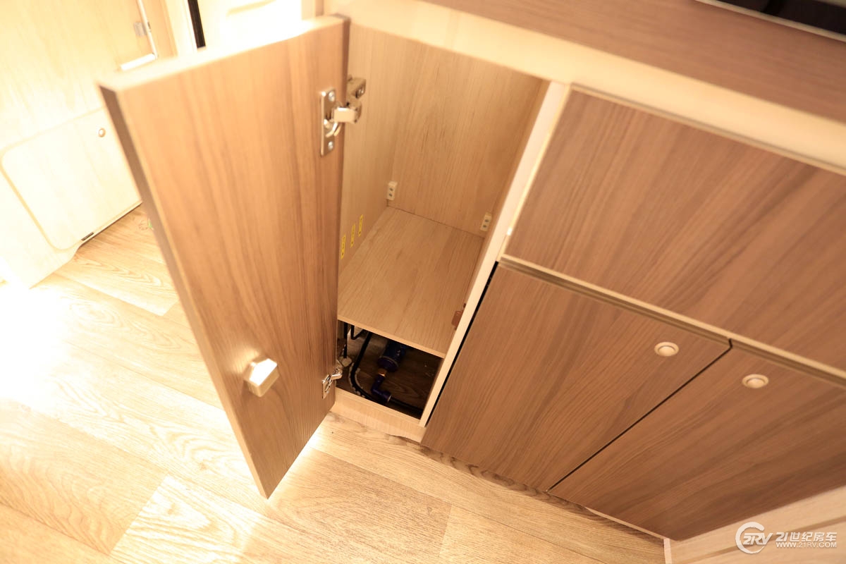 亚特b型房车最新款,10年的房车