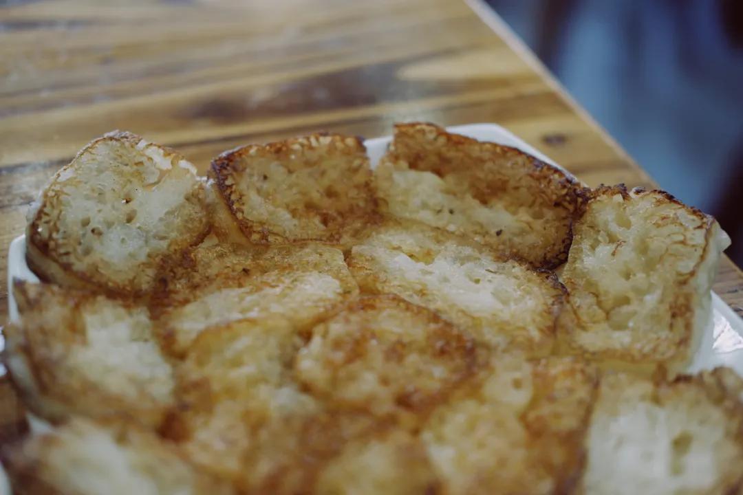 每顿人均20块，坐高铁来这座浙西小县城吃个过瘾