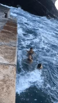 喝多搞笑幽默段子,朋友喝醉酒的幽默搞笑句子