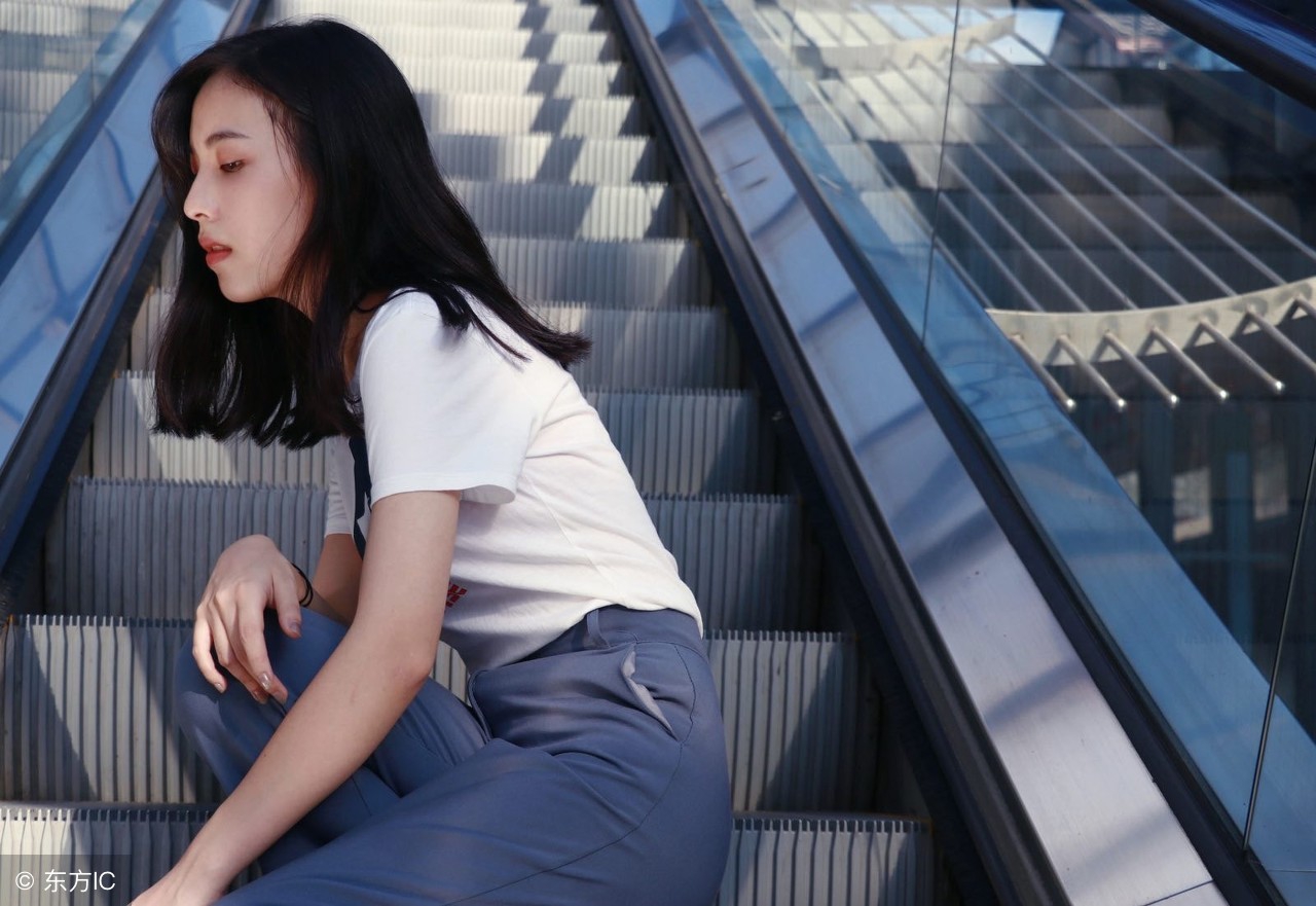 女人喜欢男人送她什么小礼物,女人喜欢男人给她什么礼物好