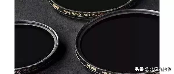 uv镜和偏振镜能同时装在镜头上吗,uv镜和偏振镜安装顺序