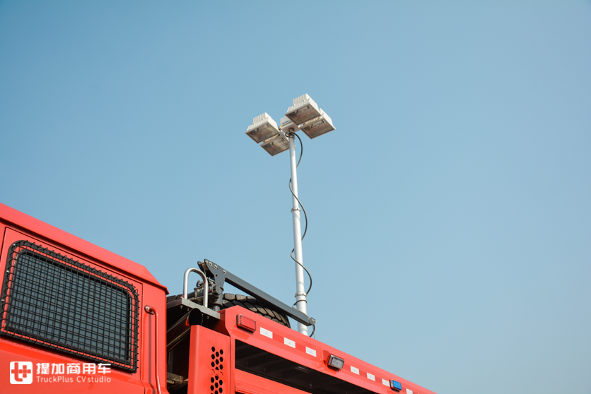 货箱3.7米的卡车,最干净货箱卡车驾驶室