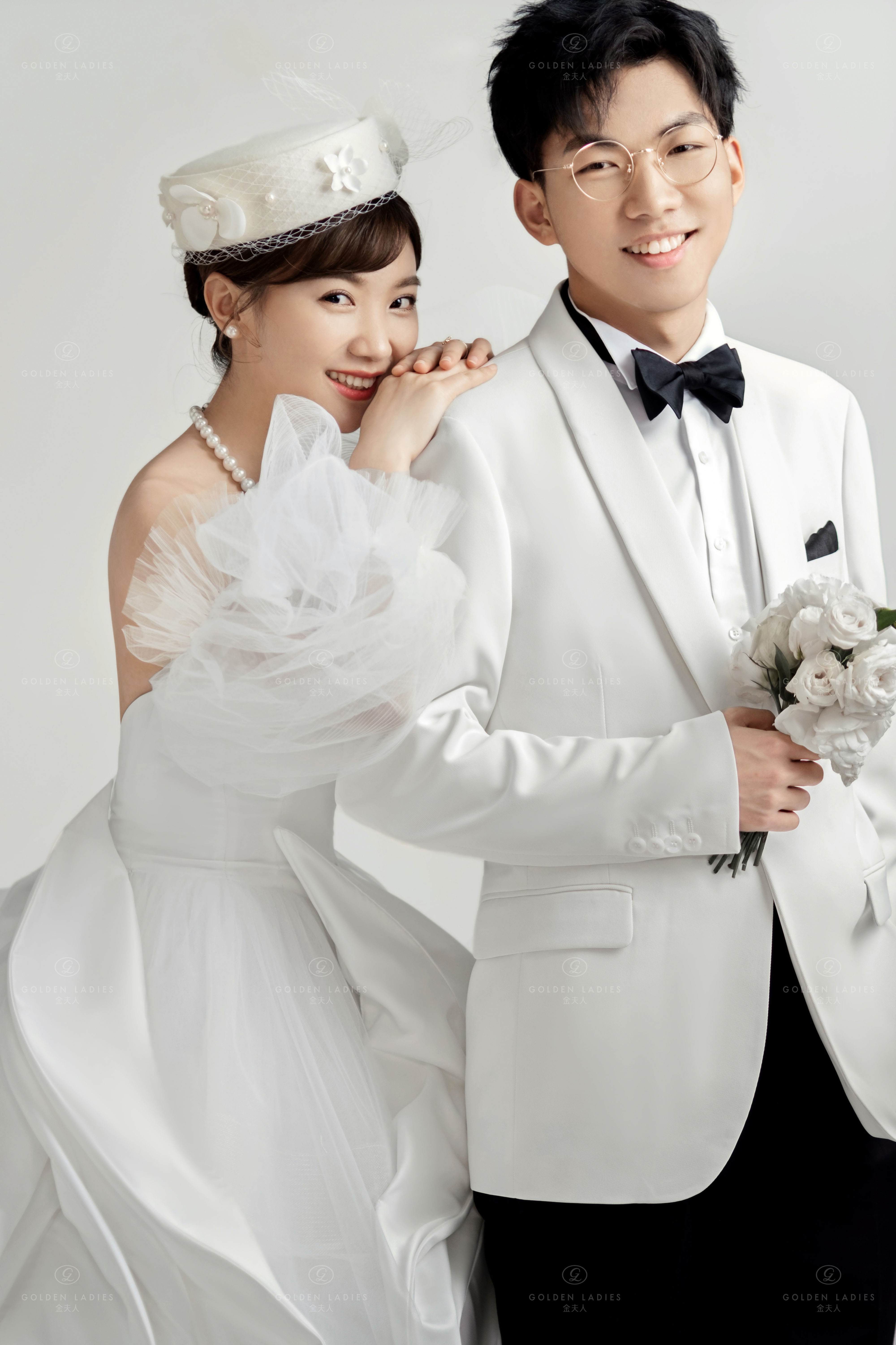 拍了复古婚纱照,超减龄复古又精致婚纱造型