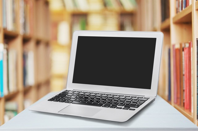 电脑为什么会闪退黑屏,电脑为什么会闪退软件