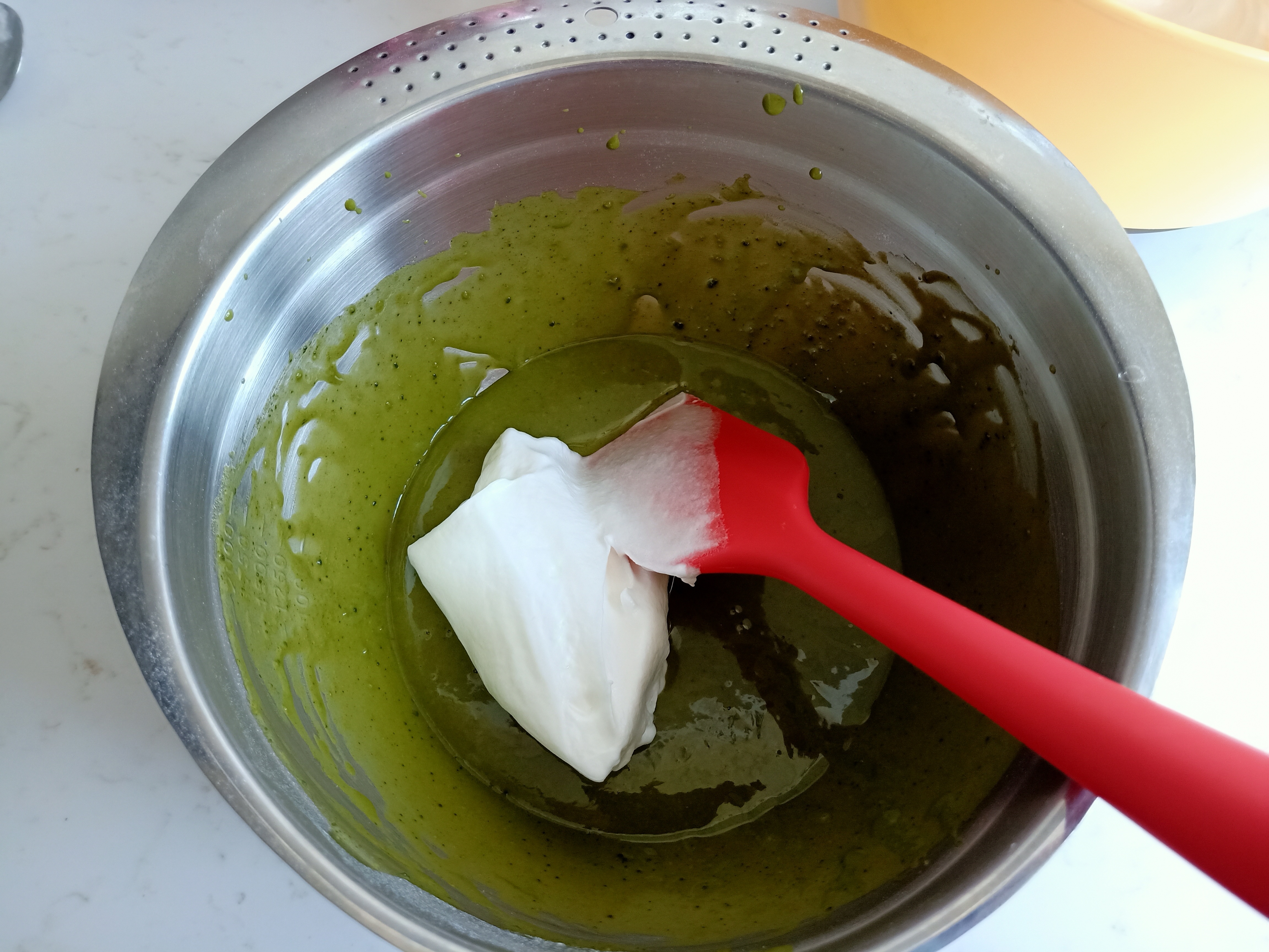 爱吃奶油蛋糕怎么办,爱吃蛋糕容易发胖吗