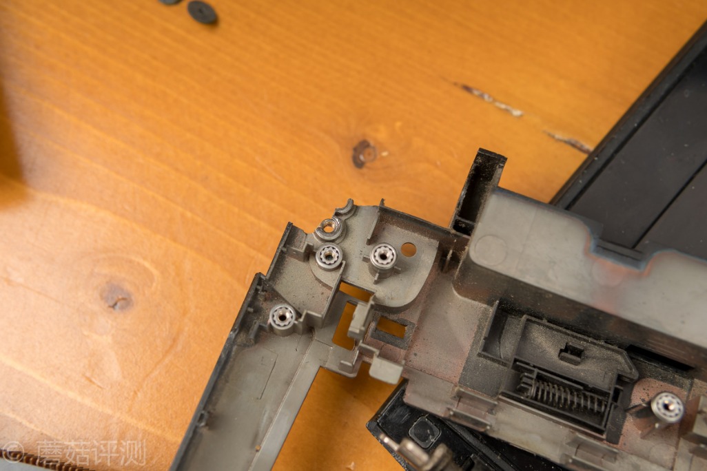 联想y400短轴,联想y400转轴很容易断