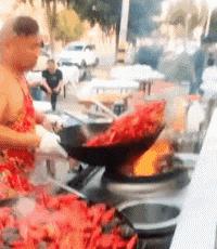 狗子搞笑gif,足球搞笑gif动图