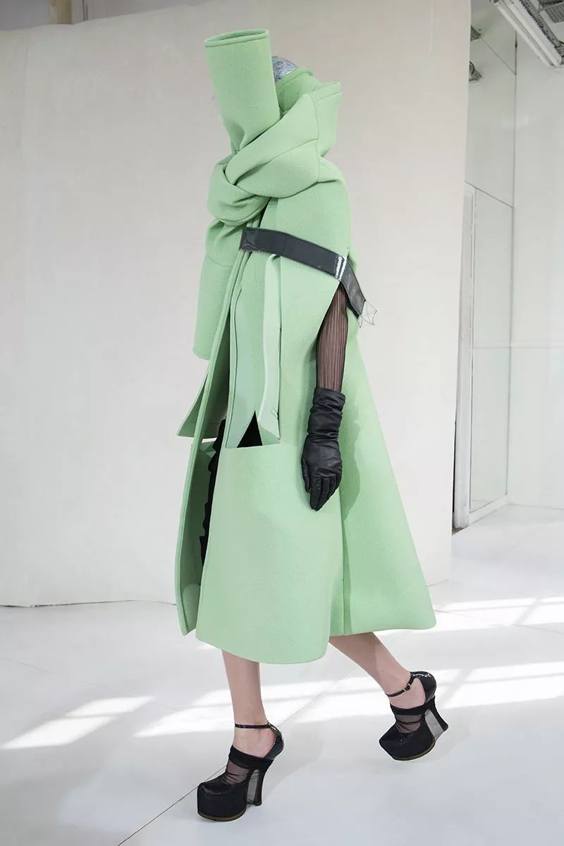 ugg雪地靴就这么穿,ugg红色鞋带雪地靴